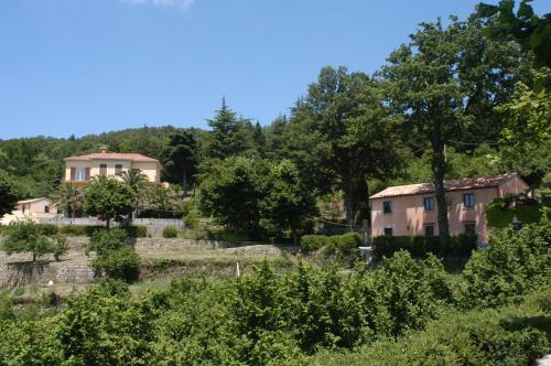Valle Maira, Agriturismo nel Parco dei Nebrodi