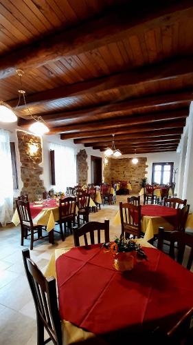Ресторан, Pietra del Colle Agriturismo in Альтавіла Сілєнтіна