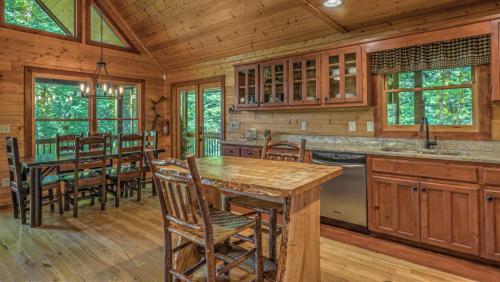 Aska Retreat in Blue Ridge, USA