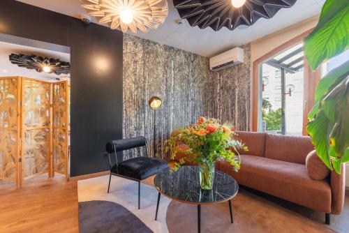 Ibis Sion - image 7