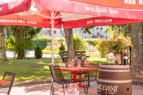 設施, 宜必斯西昂酒店 (Ibis Sion Hotel) in 錫永