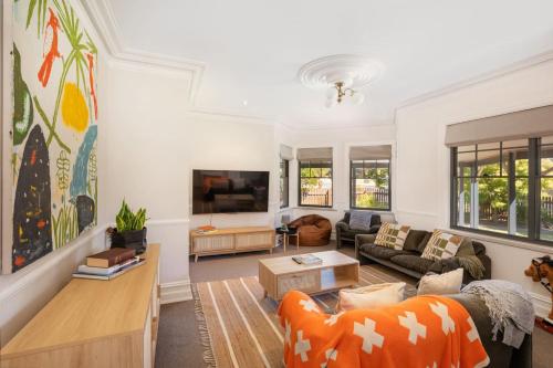 Live Like a Mudgee Local in a Prime Location at Cavalo