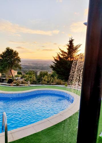 Peldbaseins, Casa El Mirador in Hita