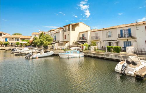 Awesome home in Aigues-Mortes with 2 Bedrooms and WiFi - Aigues-Mortes