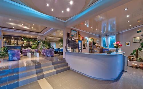 Hotel Koukouras - image 13
