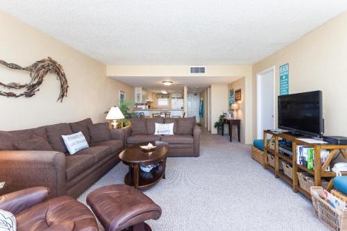Shores Club 403 2 Bedrooms 4th Floor Oceanfront Sleeps 6 - image 12