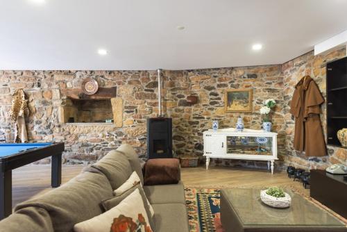 Shared lounge/TV area, Casa Dona Maria - Armamar Douro in Guimaraes
