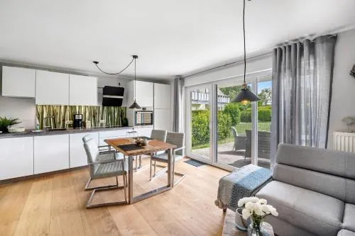 Zur Meeresmuschel Nr.10 in Zingst, Deutschland