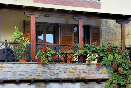 Ikosimo Guesthouse photo