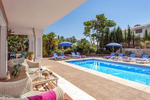Villa Miraflores Sol by Villa Plus - image 2