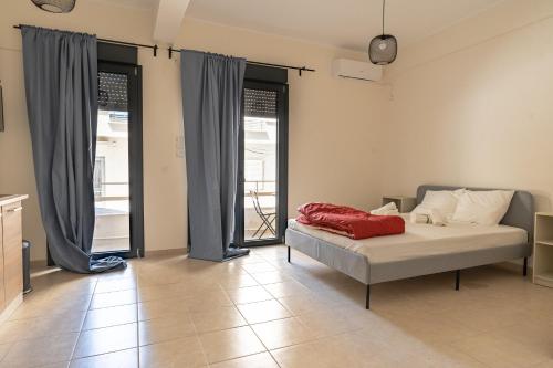 Ag Ioannis m station 1 bed for 2 pers by MPS, Athens