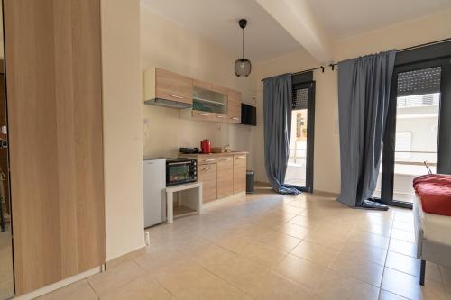 Ag. Ioannis metro station studio 1 bed 2 pers