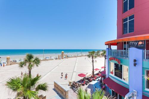Shores Club 505 2 Bedrooms 5th Floor Oceanfront Sleeps 5 - image 2