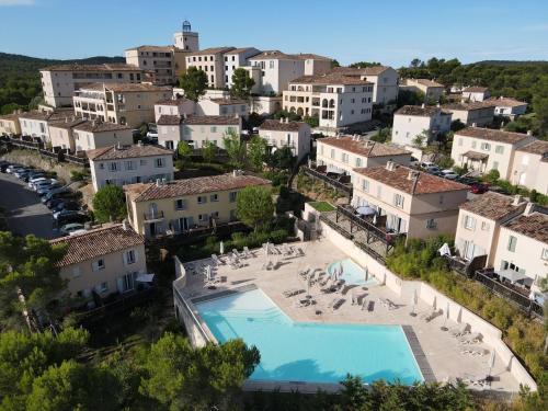 Maison Mallemort, 3 pièces, 4 personnes - FR-1-658-7 gîte à louer Charleval