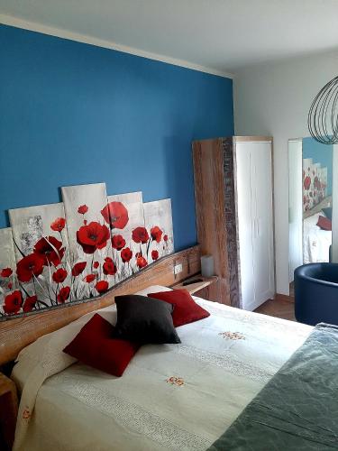 1 double bed, 1 sofa bed