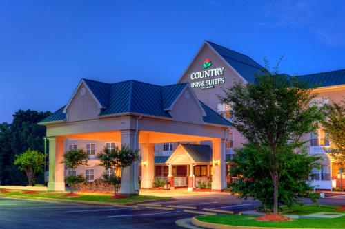 A szálláshely kívülről, Country Inn & Suites by Radisson, Chester, VA in Chester (Virginia)