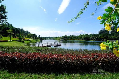 Villa 3 phòng ngủ Starsky Hoàng Quyên 9- Flamingo Đại Lải Resort- Với Bể Bơi & Ăn sáng miễn phí