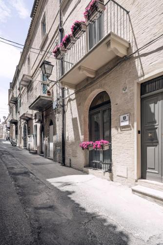 Dimore D'Avalos Boutique bed & breakfast 2
