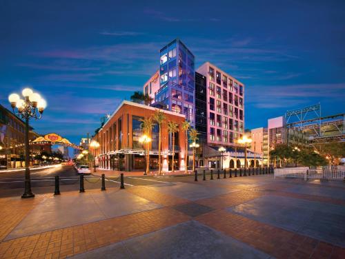 Hard Rock Hotel San Diego - image 12