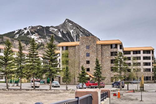 Crested Butte Studio with Community Hot Tub and Pool!