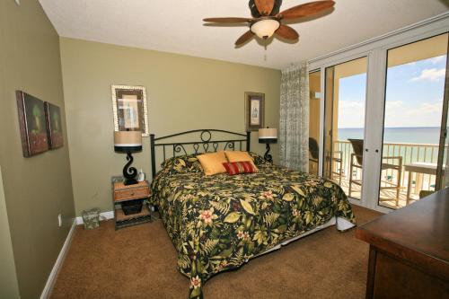 Waters Edge Condominiums - image 14