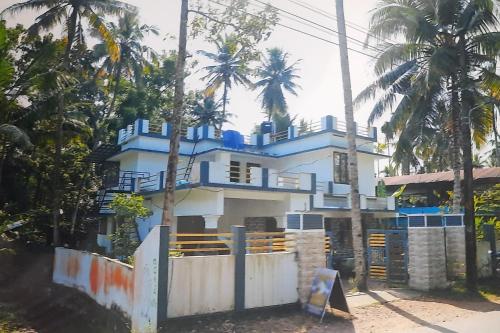 A K Munroe Homestay Kollam