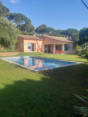 Villa Amapola gîte à louer Brugarol