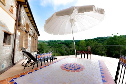 Agriturismo Castello delle Fornaci - Private Jacuzzi - Tap to explore photos