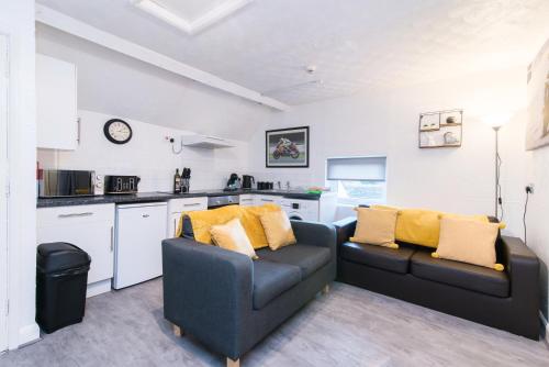 DD Apartment 8 - Free Parking - Fast Wifi DD Apartment 8 - Free Parking - Fast Wifi