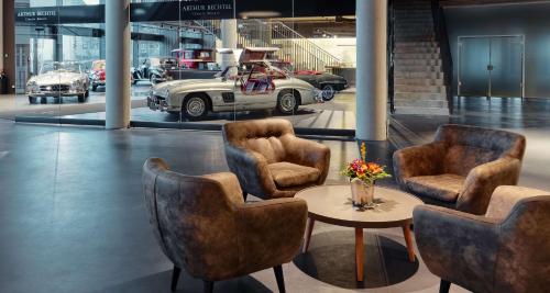 V8 HOTEL Motorworld Region Stuttgart