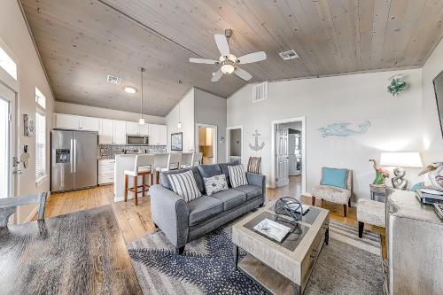 Eskridge Gem Unit A - Aransas Pass, TX