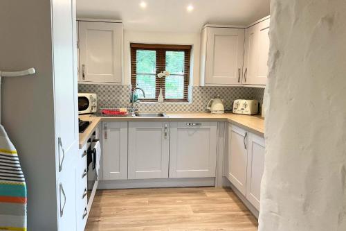 Towan Cottage - image 11
