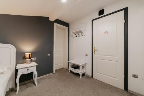 Hotel Meteor Cluj - image 3