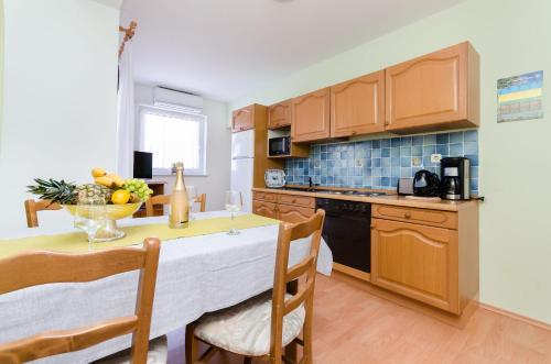 Two-Bedroom Apartment Standard