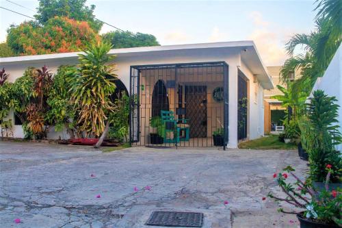 Exterior view, Eventuality B&B New Kingston in Kingston
