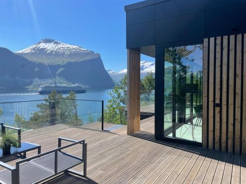 VILLA KRISTINA / ÅNDALSNES