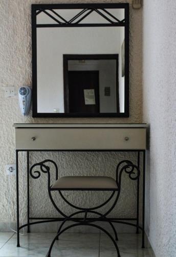 Haniotis Studios Haniotis Studios