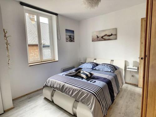 Les Mouettes. Appart Honfleur 4 personnes vue pont de Normandie, Calvados