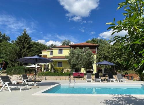  Apartments Šterna in Grožnjan