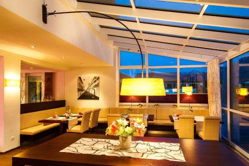 Hotel-Restaurant Bellevue - image 4