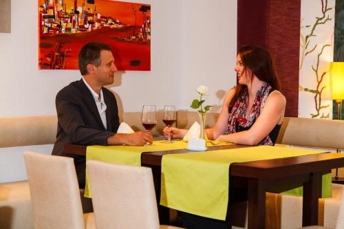 Hotel-Restaurant Bellevue - image 14