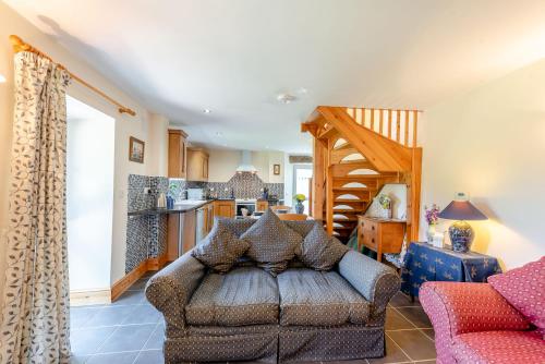 Cwmdu Cottage - image 8
