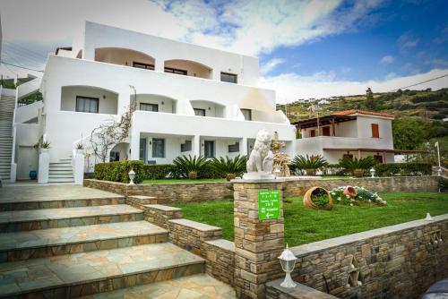  Blue Era Apartments in Batsi
