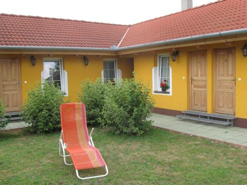 Platan Panzio in นยูล