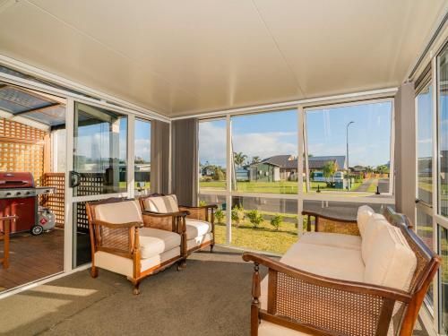 Home Base - Cooks Beach Holiday Home, Cooks Beach (fotografie 10)