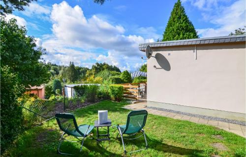 Kert, Holiday Home Lindenberg R in Gross Nemerow