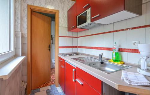 Konyha, Holiday Home Lindenberg R in Gross Nemerow