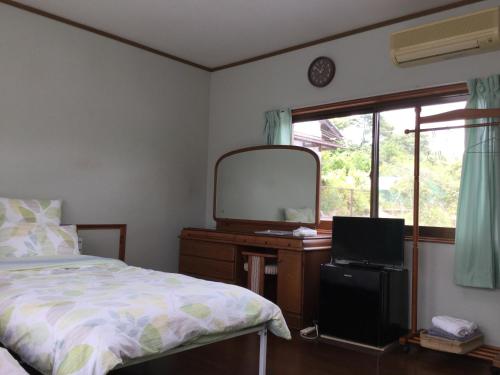 2 twin beds