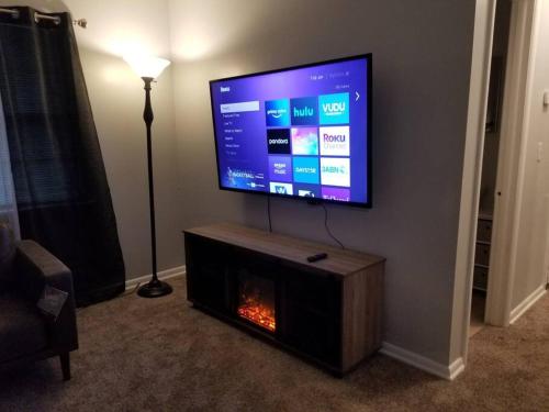 *NEW*ENTIRE HOME IN ROSE DISTRICT*DINE*SHOP*FUN in Broken Arrow, USA
