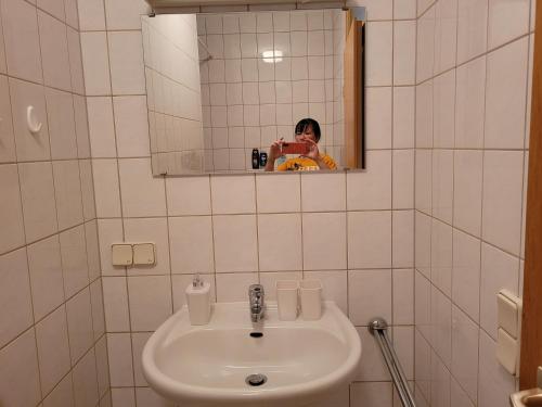 Mickten Hertz, Dresden (photo 2)